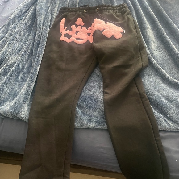 Highest tendencies sweats - Picture 2 of 3